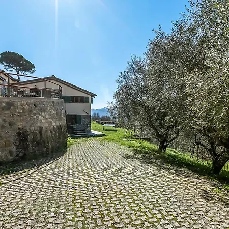 Family Friendly Rosa House Amazing View - Happy Holiday home Barga